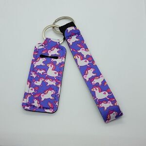 🎈5/$10🎈 matching wristlet and chapstick holder keychain..